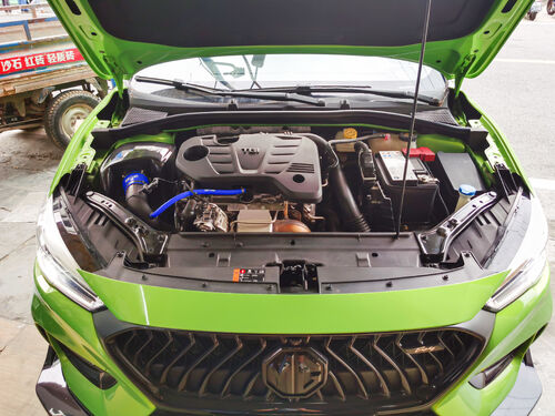 के बारे में नवीनतम कंपनी का मामला एमजी6 को कार्बन फाइबर इनटेक बॉक्स के साथ अपग्रेड किया गया है, जो प्रदर्शन के एक नए आयाम को खोल रहा है